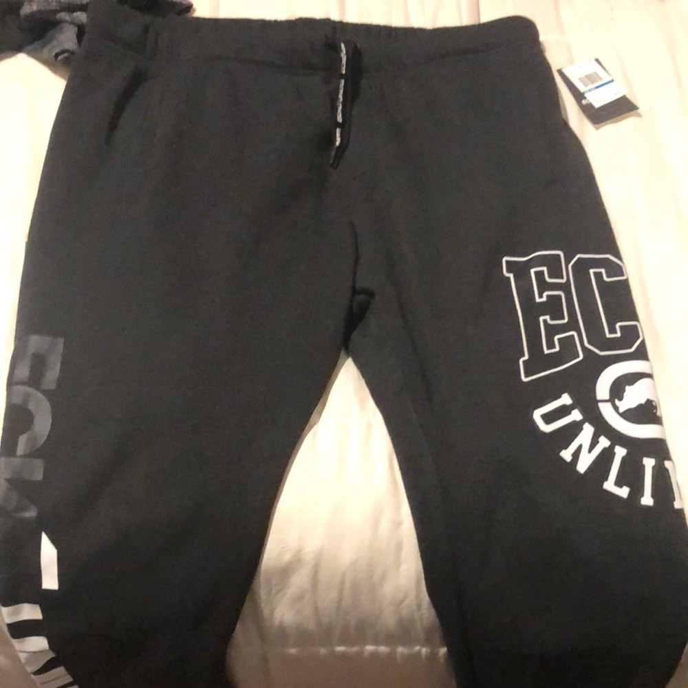 Mens XXL SweatPants. Brand ecko unltd